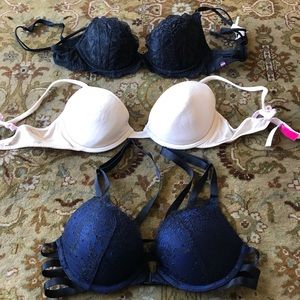 Victoria’s Secret bra bundle